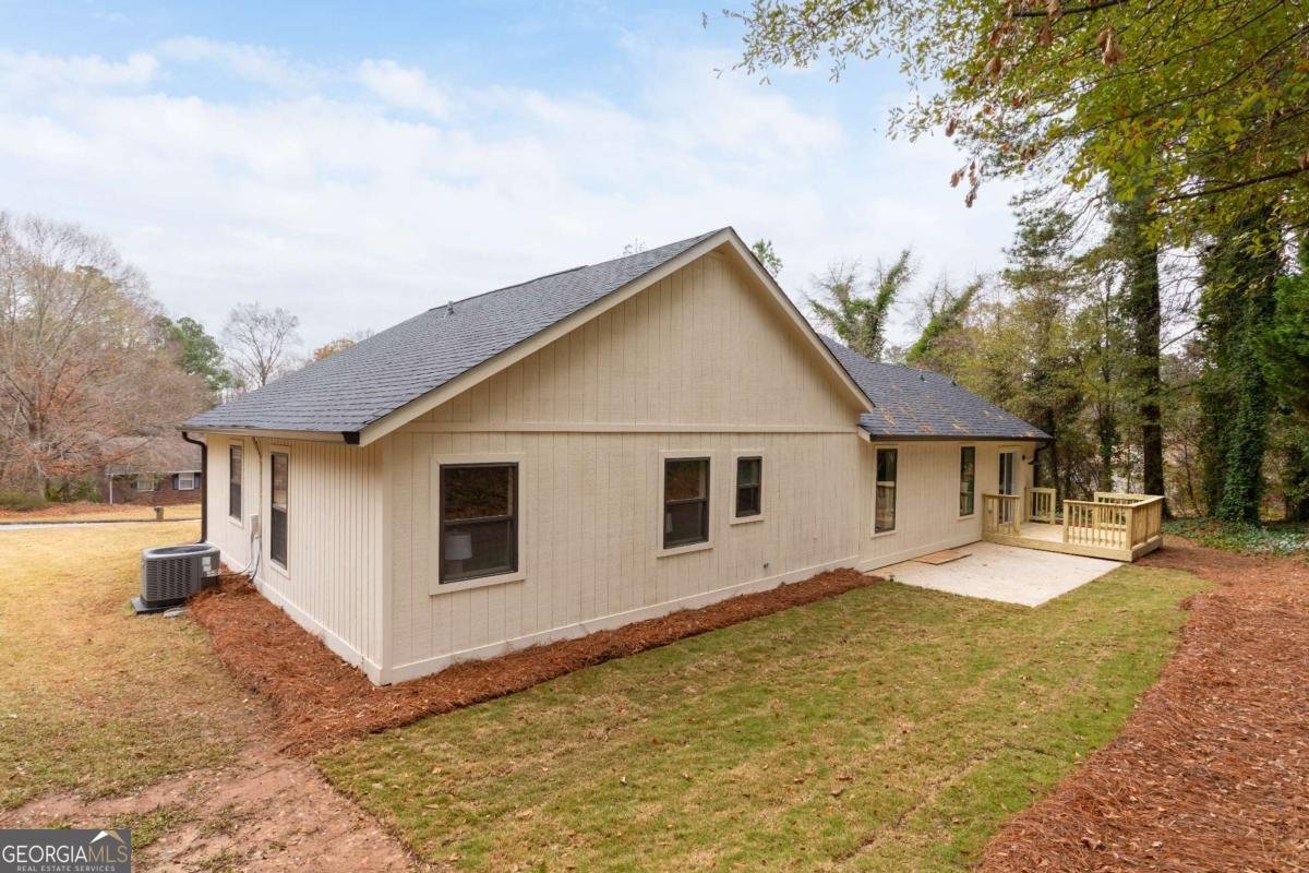 4925 Olaughlin Court Mableton - 25