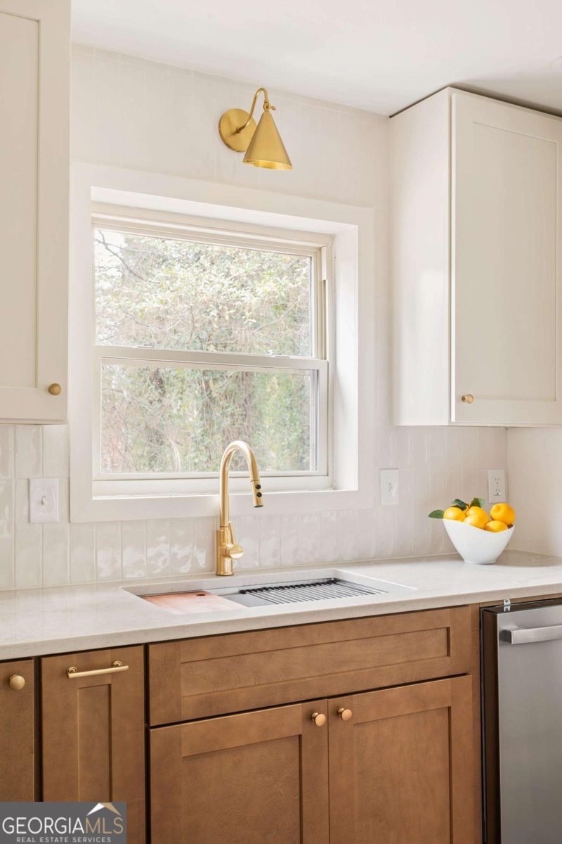 4925 Olaughlin Court Mableton - 6