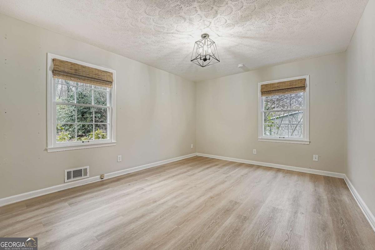 3321 Elm Creek Drive Marietta - 25