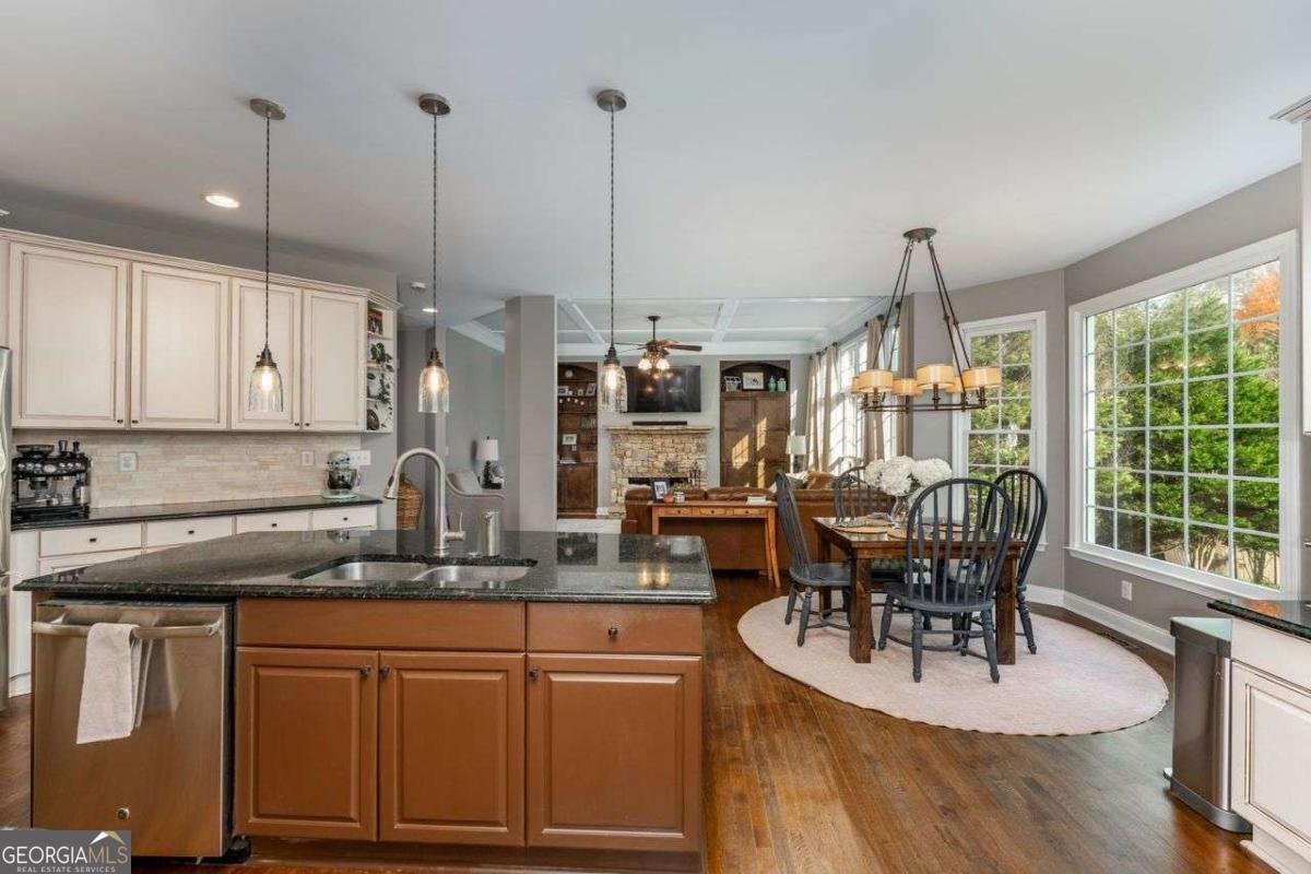 2563 Irwin Lake Overlook Marietta - 15