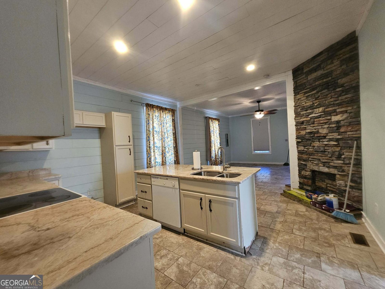 114 Second Street Carrollton - 13