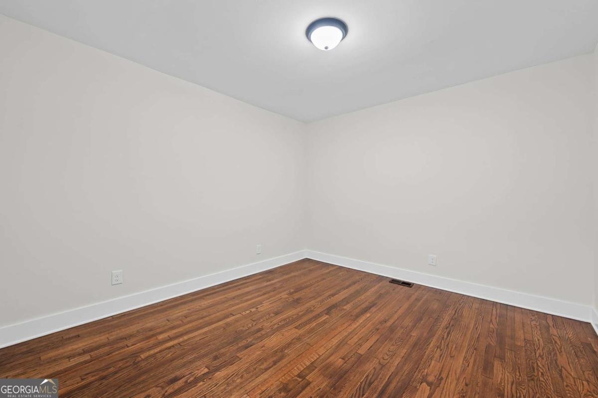 1194 Thomas Road Decatur - 21