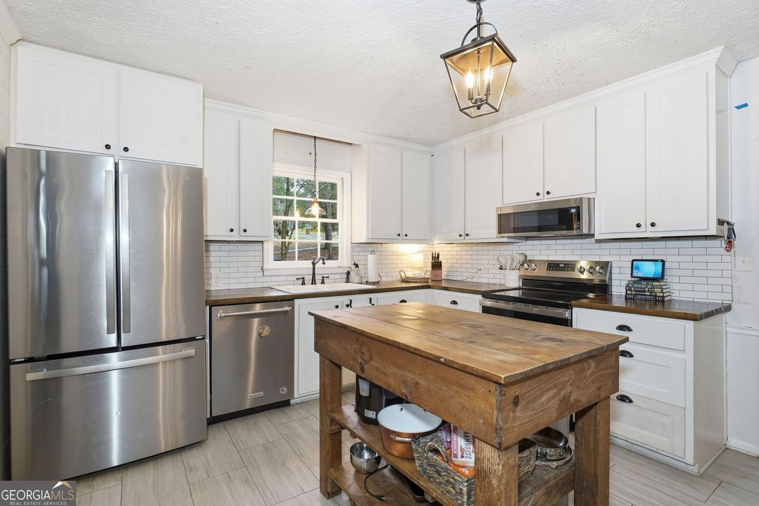 201 Lexington Drive Woodstock - 15