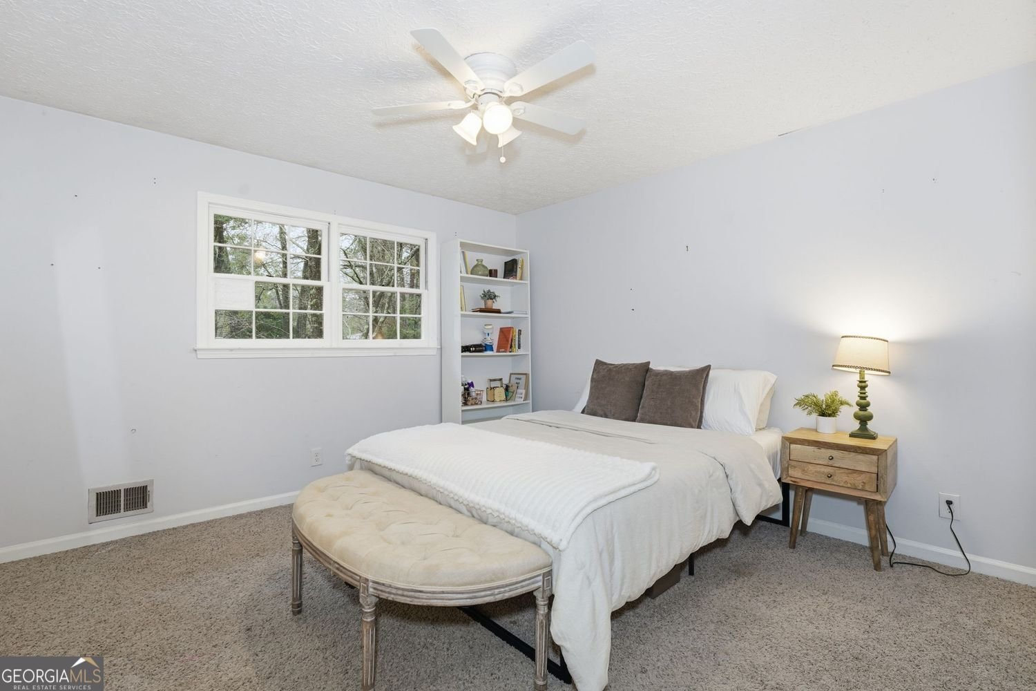 201 Lexington Drive Woodstock - 20