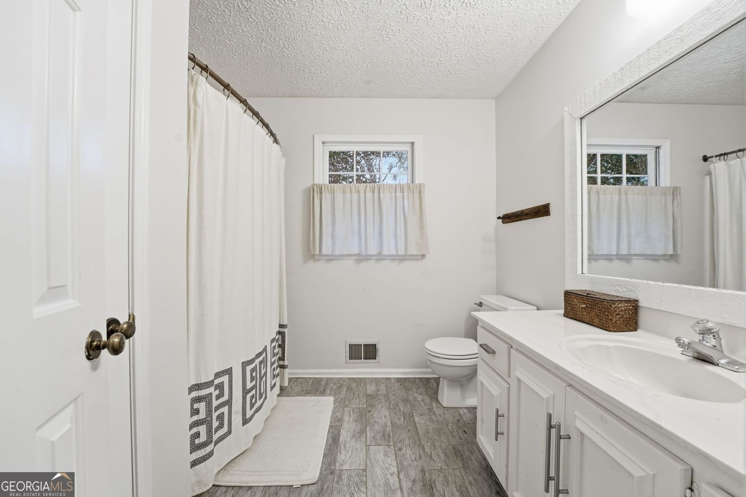 201 Lexington Drive Woodstock - 27