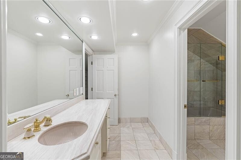 3212 Arden Road Atlanta - 39