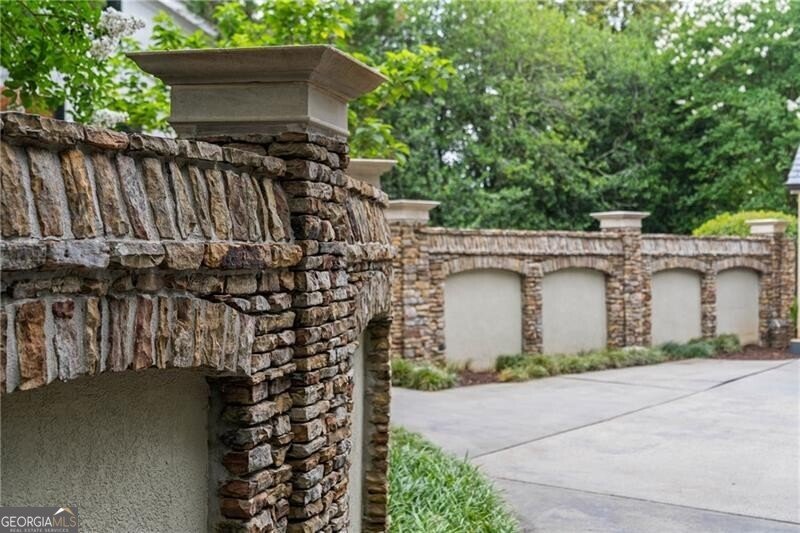 3212 Arden Road Atlanta - 52