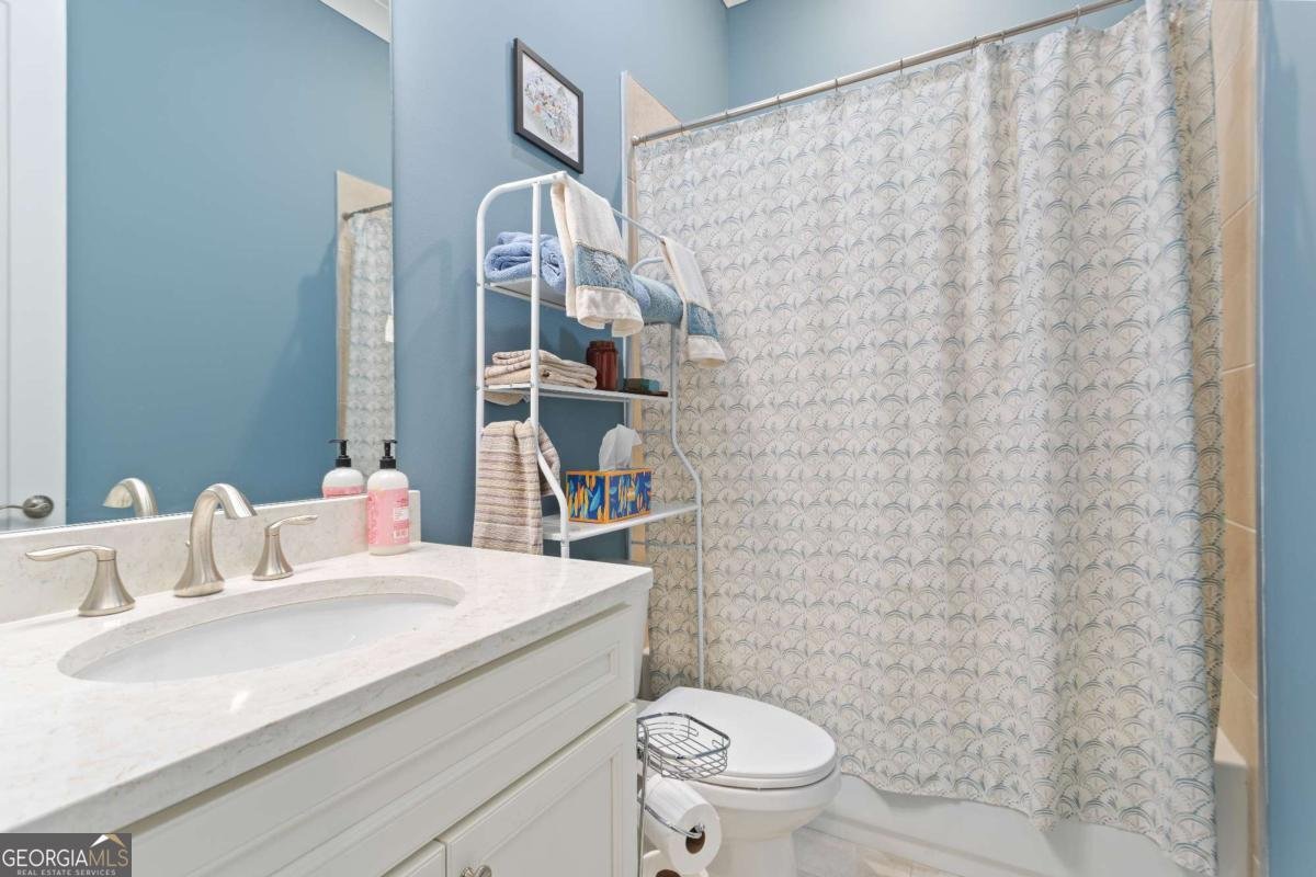 6985 RIVER ROCK Drive Flowery Branch - 6