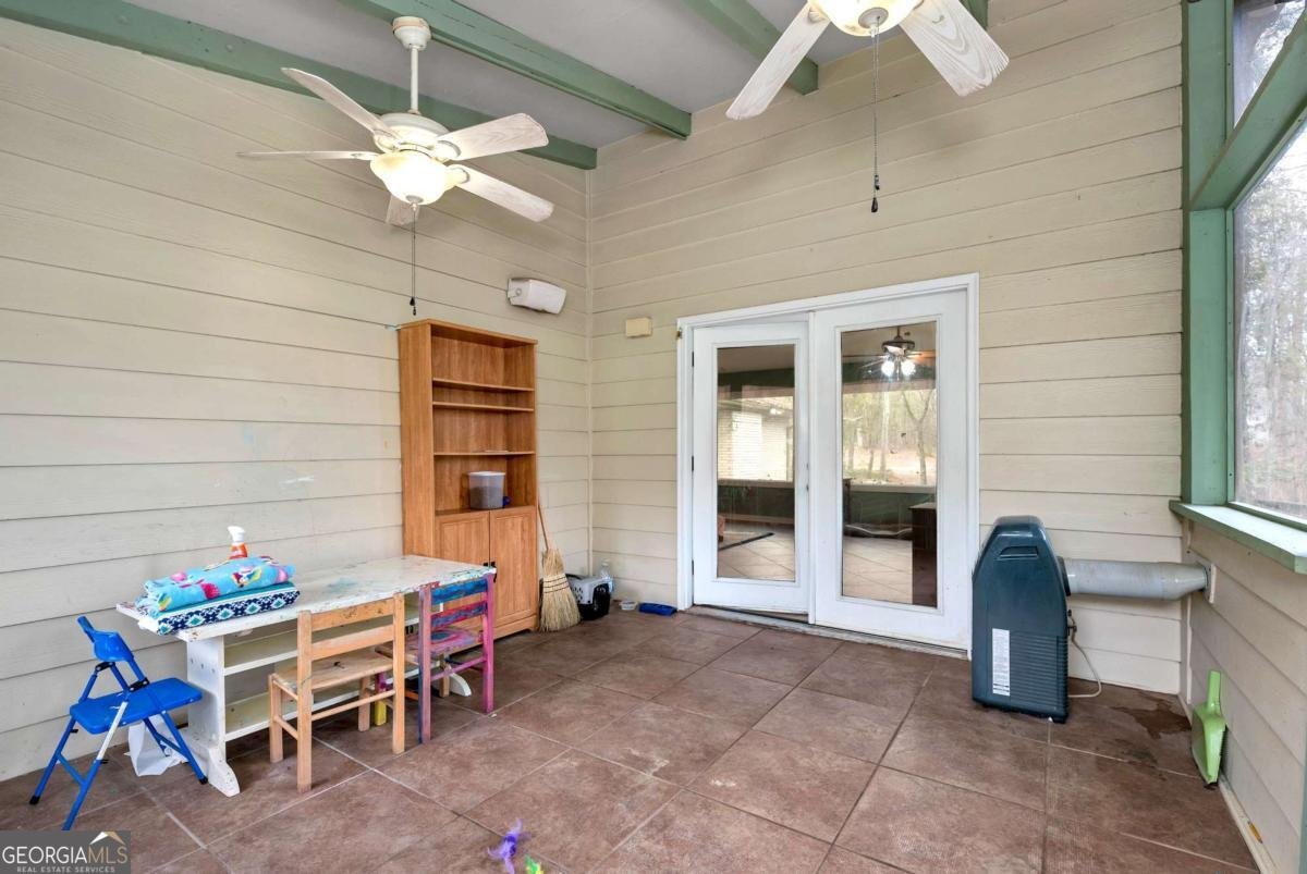 3510 Booger Hill Road Danielsville - 17