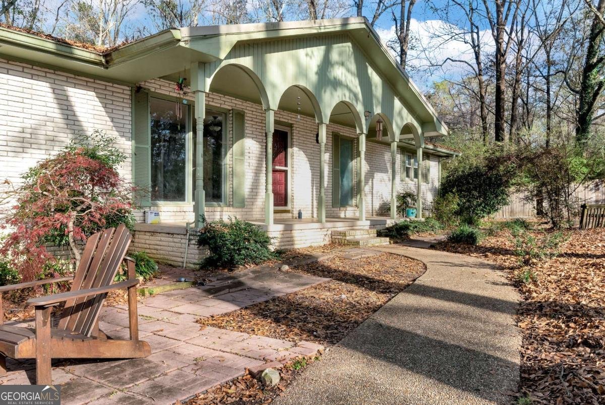 3510 Booger Hill Road Danielsville - 45