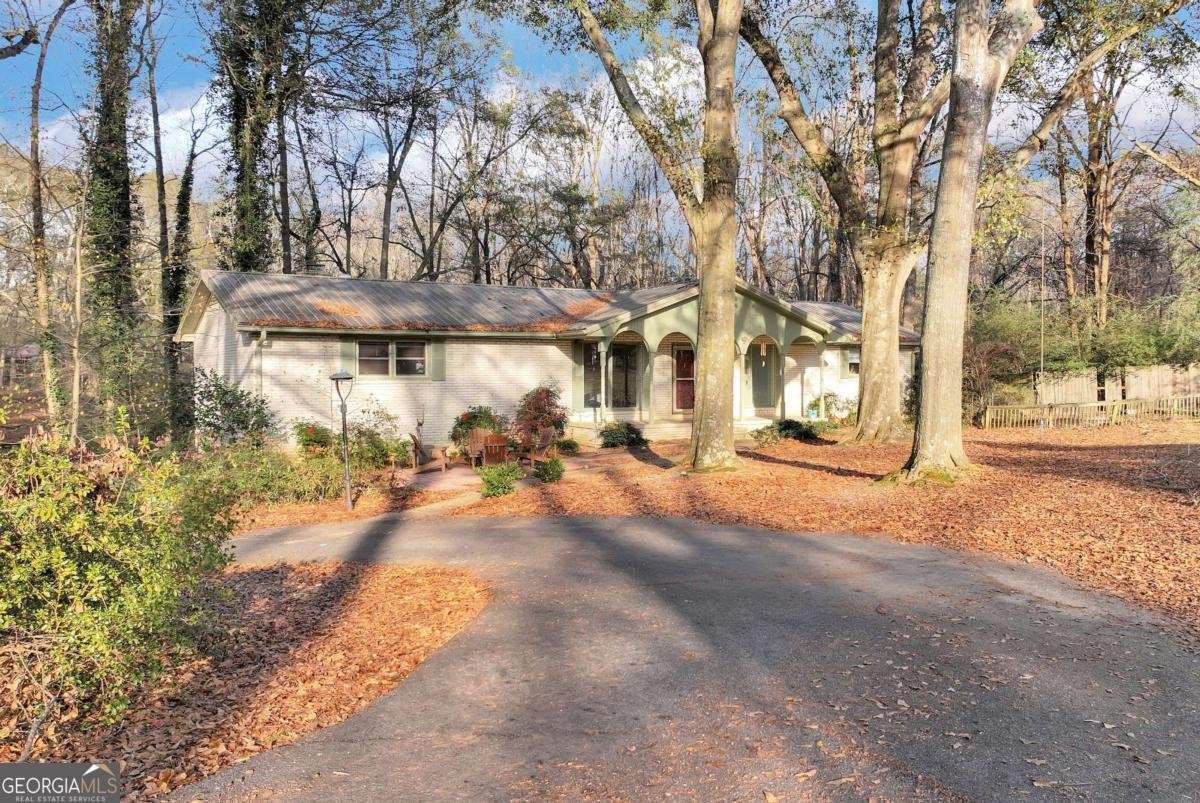 3510 Booger Hill Road Danielsville - 47