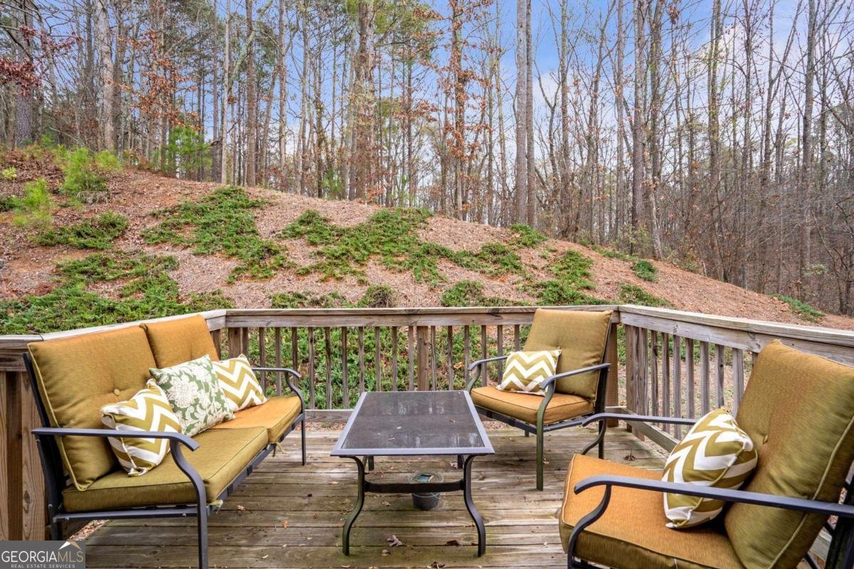 642 Royal Crest Court Canton - 16