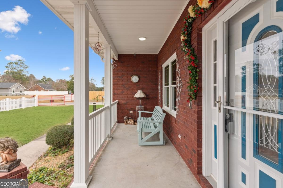 932 Hitching Post Lane Waycross - 3