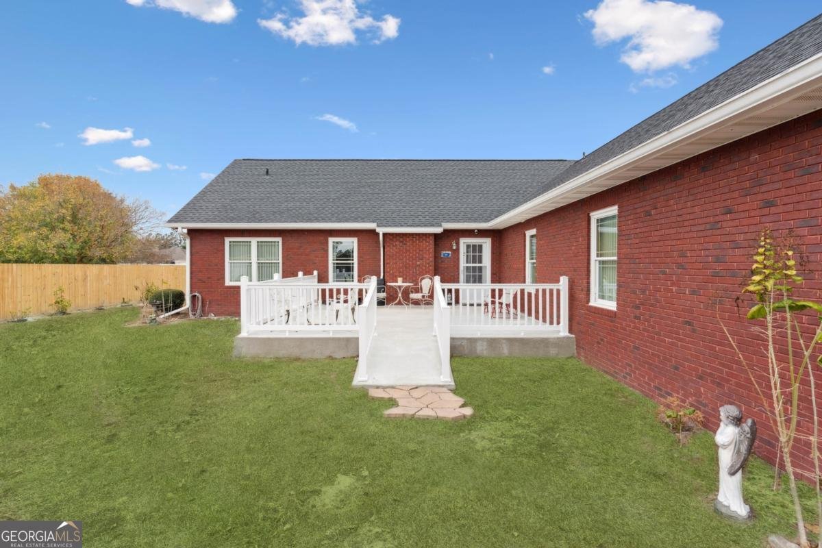 932 Hitching Post Lane Waycross - 33
