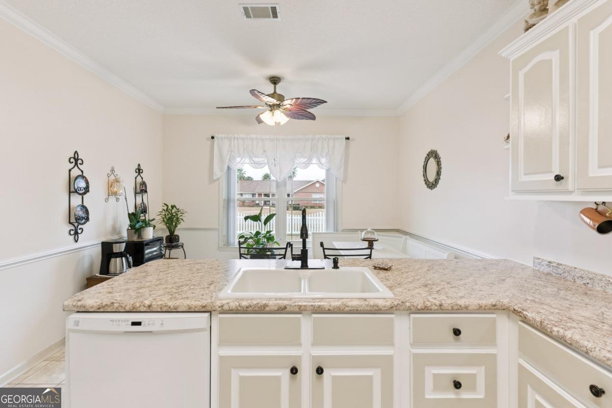 932 Hitching Post Lane Waycross - 9