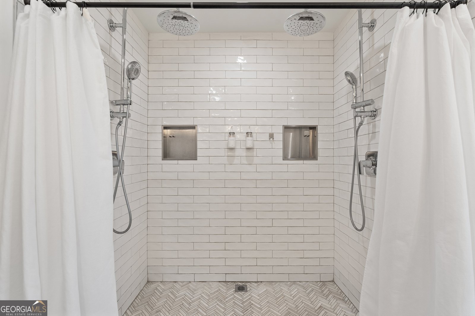 4535 Barnett Shoals Road Athens - 28