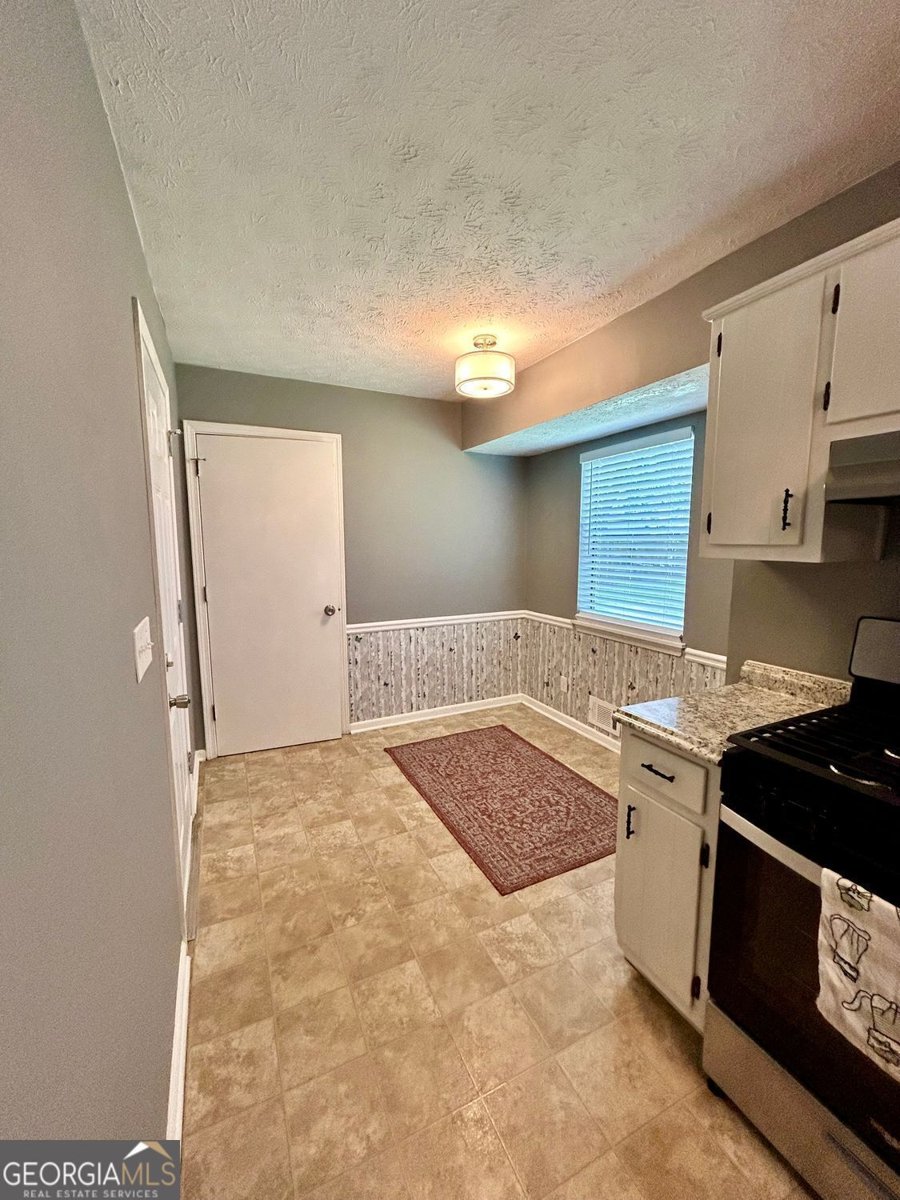 1736 Almand Creek Drive Conyers - 7