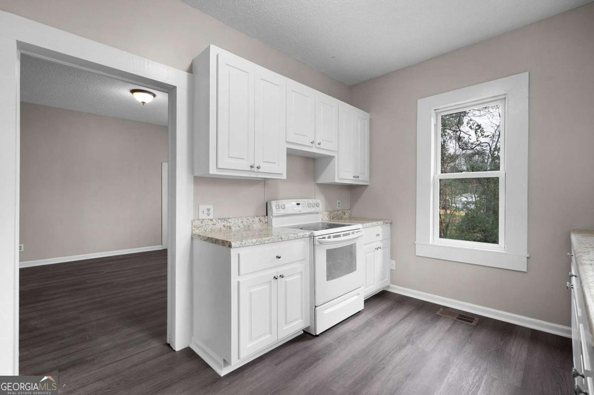 119 Peters Street Calhoun - 12