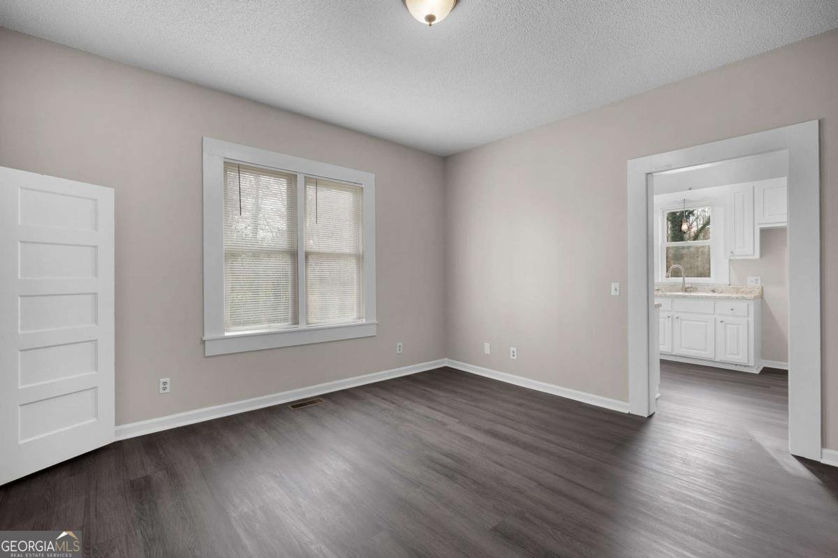 119 Peters Street Calhoun - 9