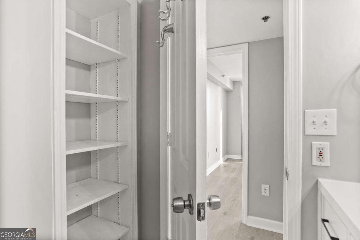 2870 Pharr Court South Atlanta - 15