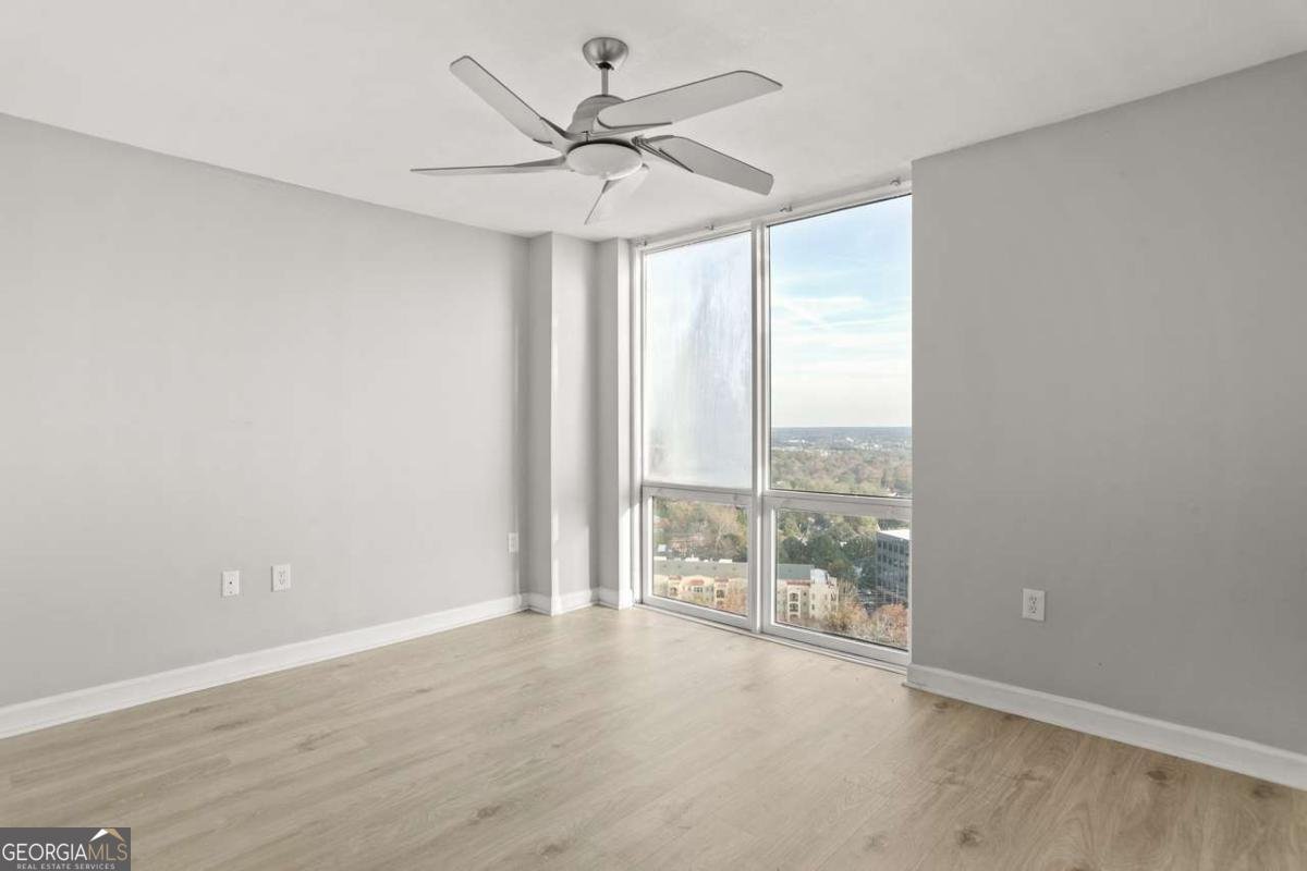 2870 Pharr Court South Atlanta - 16