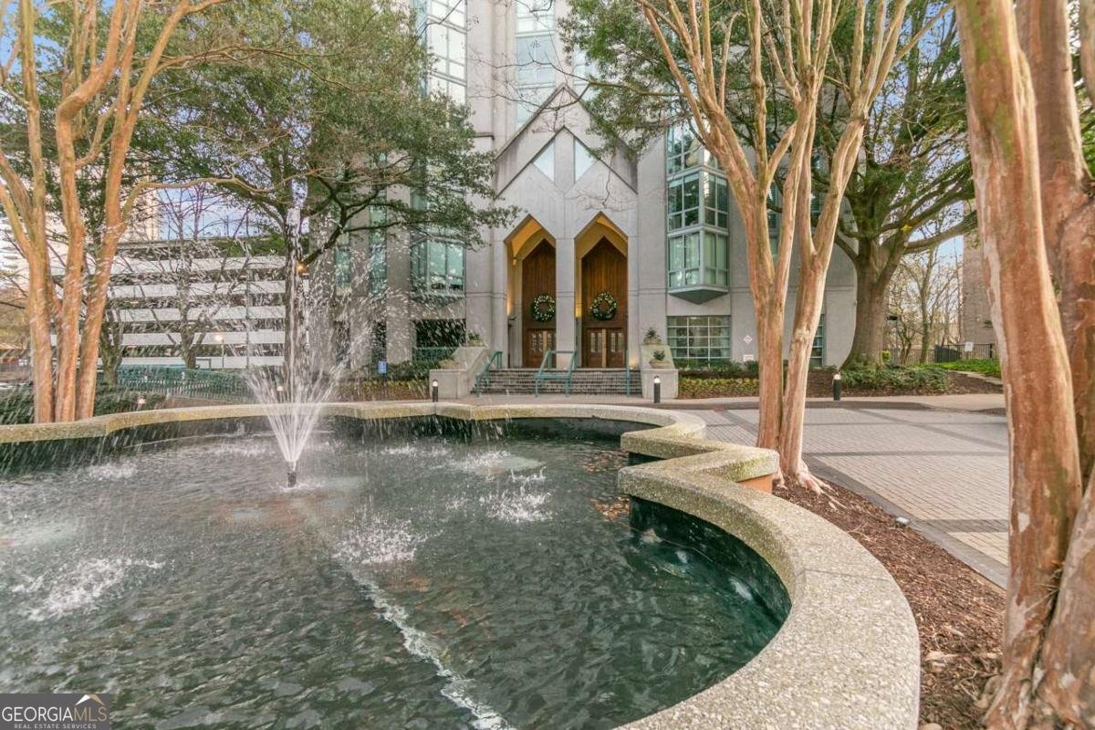 2870 Pharr Court South Atlanta - 22