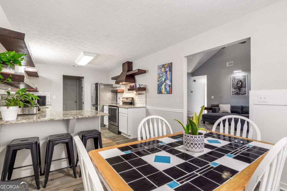 5051 Cliff Top Drive Loganville - 12