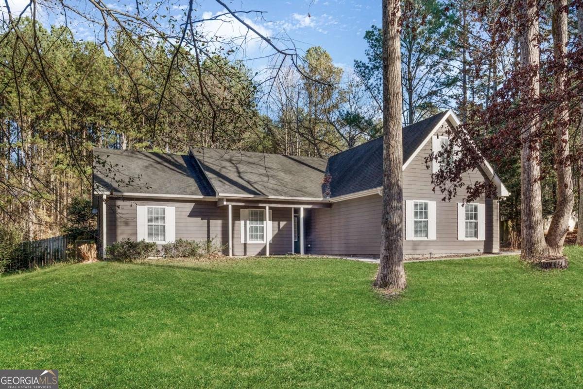 5051 Cliff Top Drive Loganville - 3