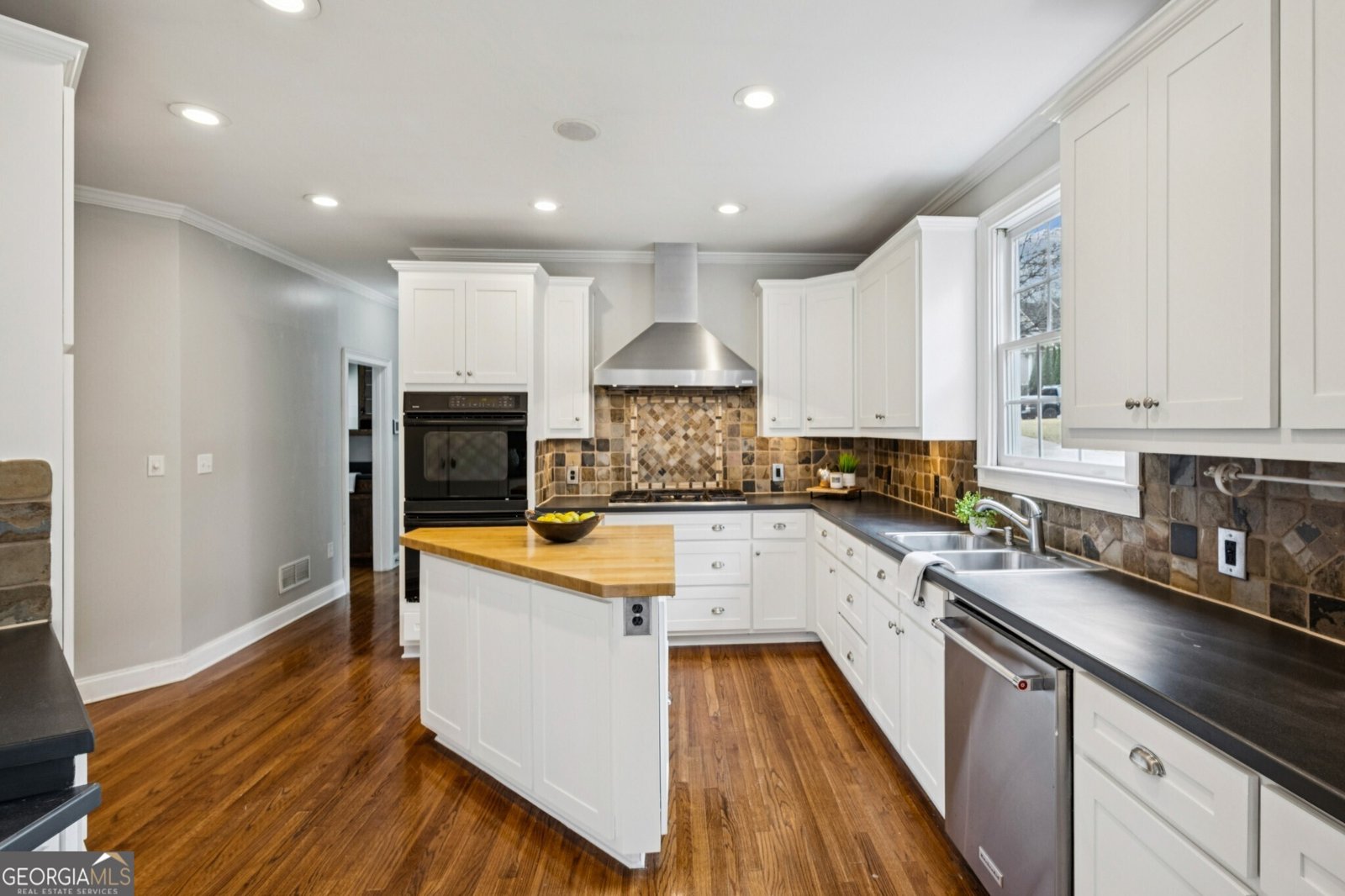 8291 Fairway Drive Covington - 21