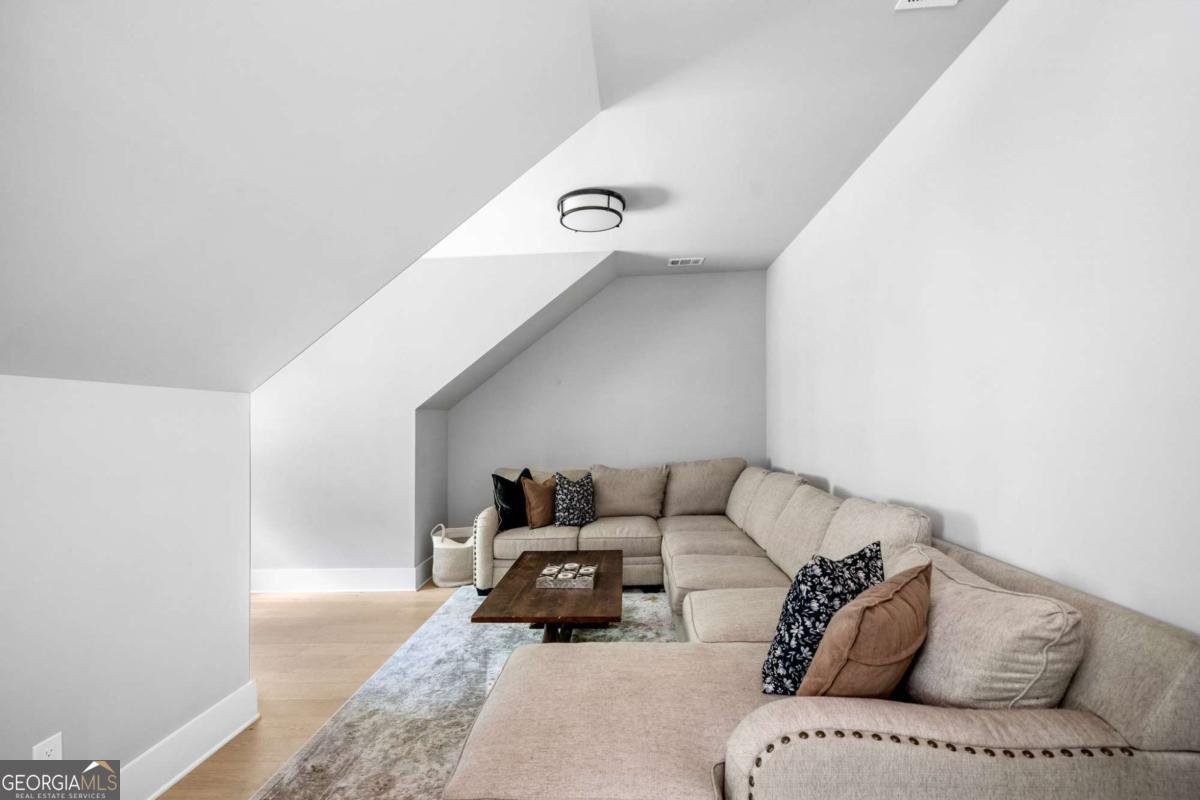 8215 Highway 81 Bethlehem - 35