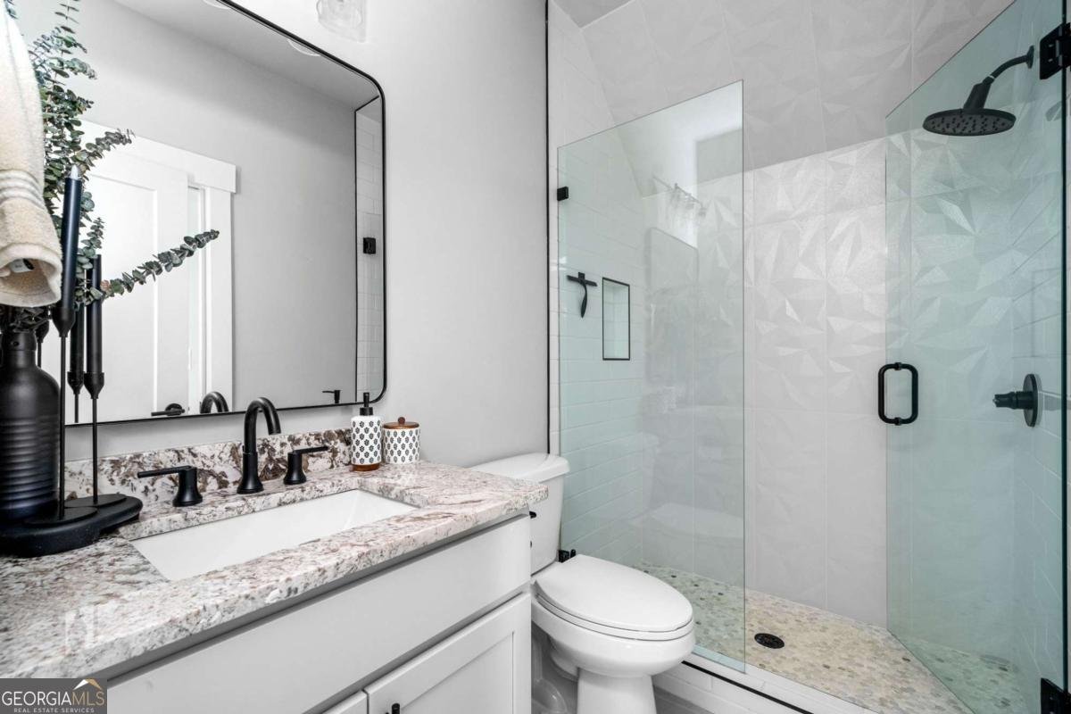 8215 Highway 81 Bethlehem - 36