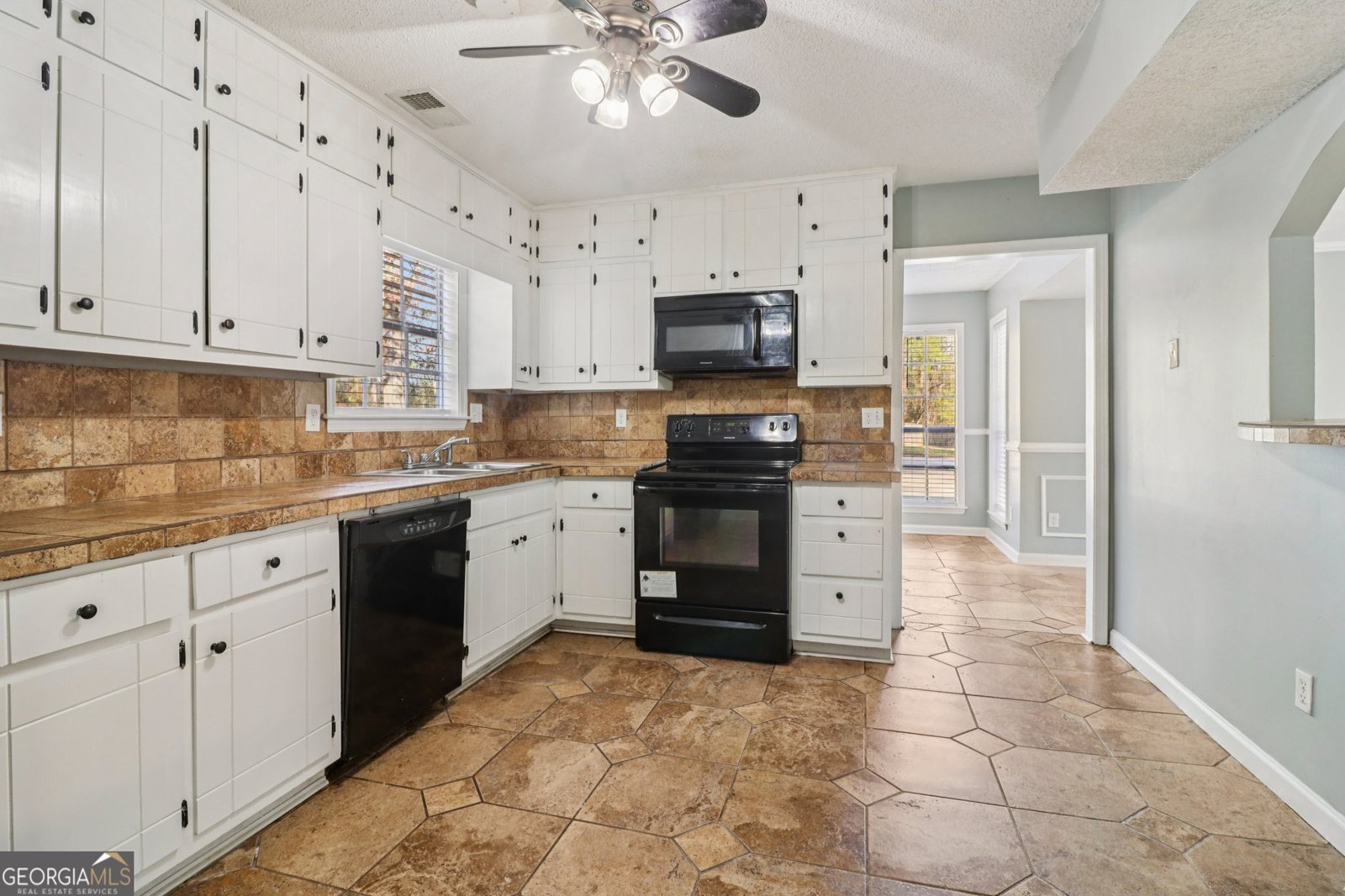 112 Rivercrest Drive Riverdale - 18