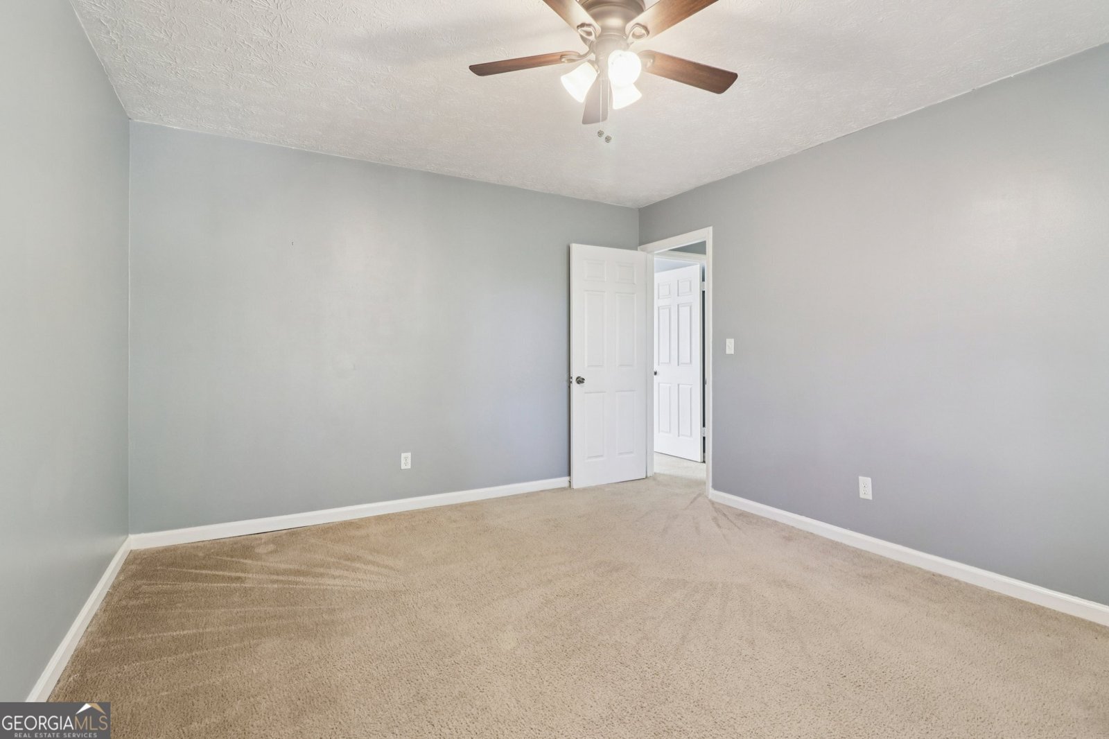 112 Rivercrest Drive Riverdale - 40