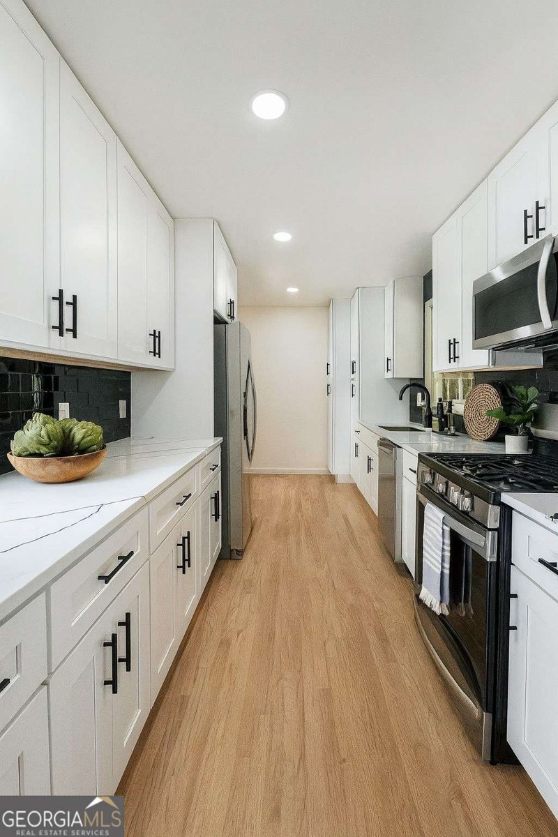 546 Milligan Drive Stone Mountain - 6