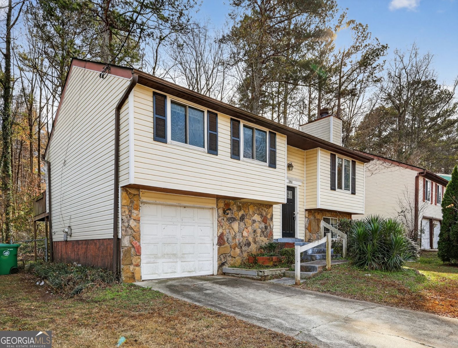 2058 Scarbrough Drive Stone Mountain - 2