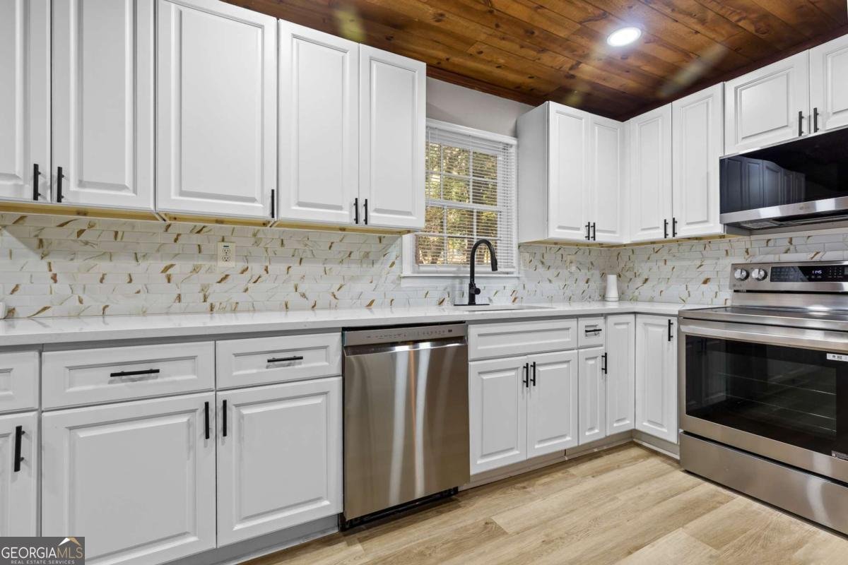 800 Post Road Circle Stone Mountain - 14