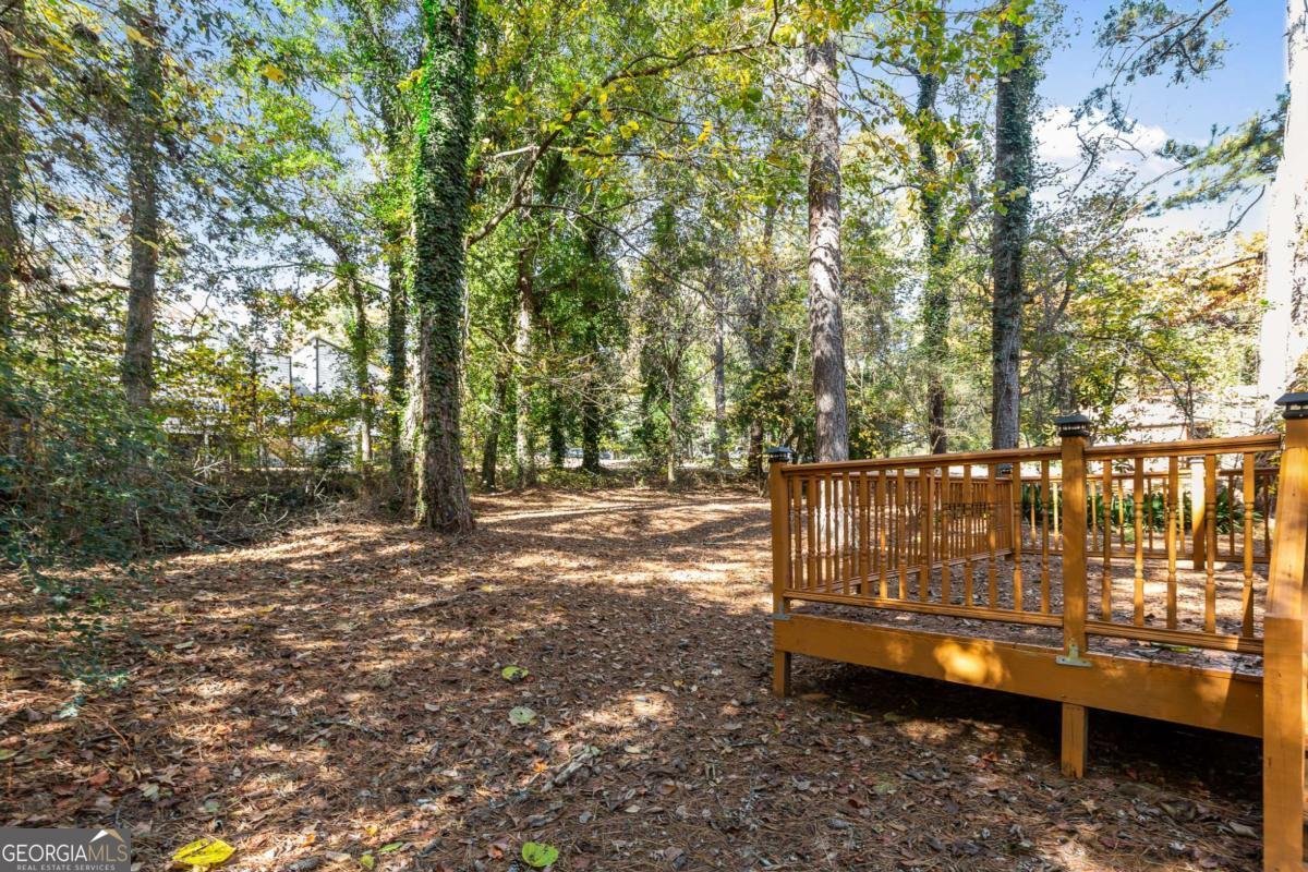 800 Post Road Circle Stone Mountain - 42