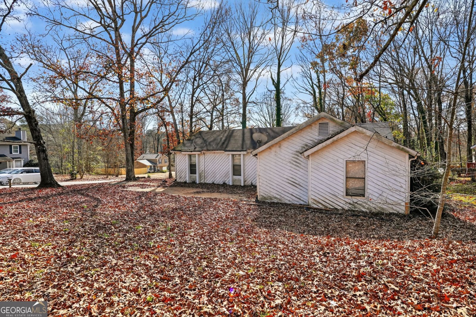 868 Greenhedge Drive Stone Mountain - 3