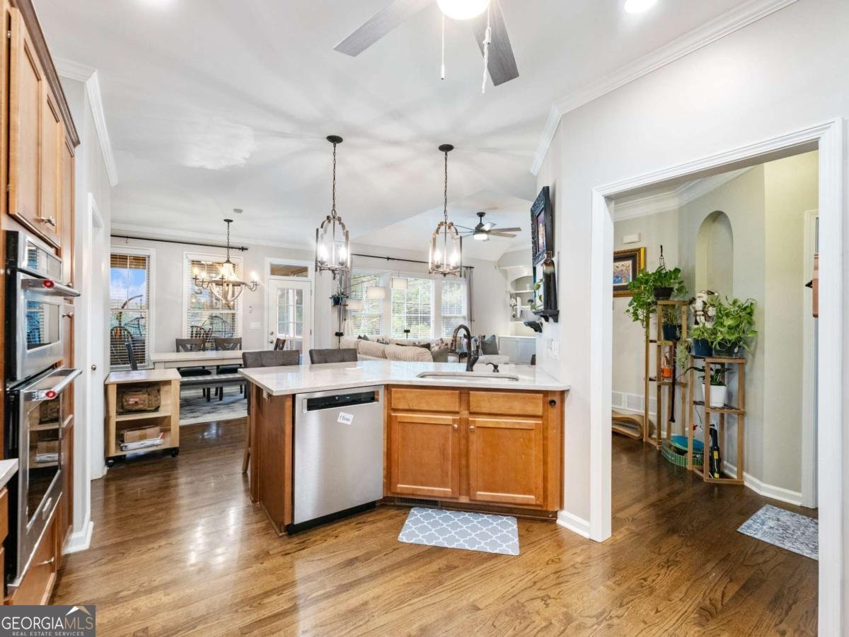 993 Woodbury Road Canton - 7