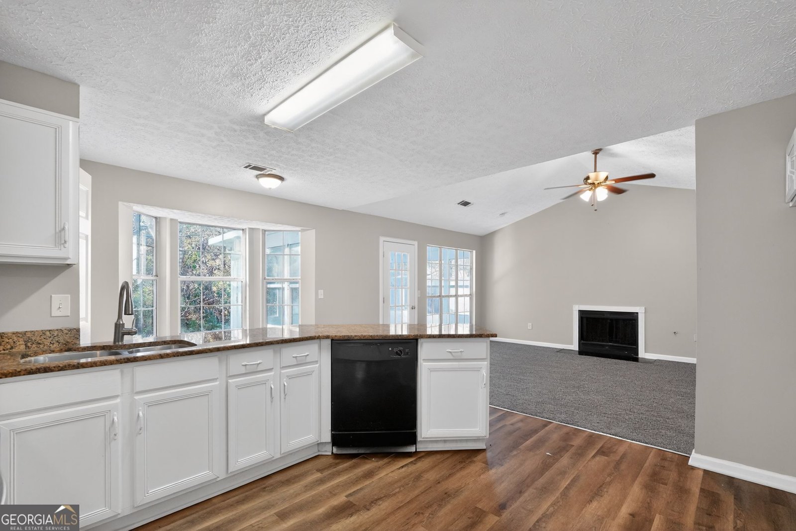 1325 Stoneleigh Way Stone Mountain - 10