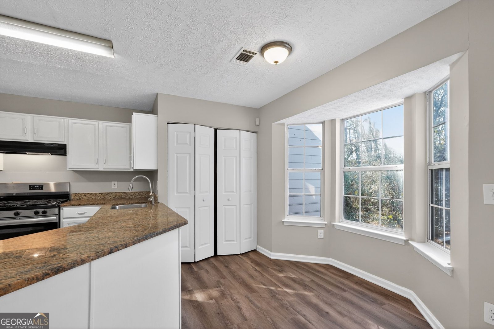 1325 Stoneleigh Way Stone Mountain - 8