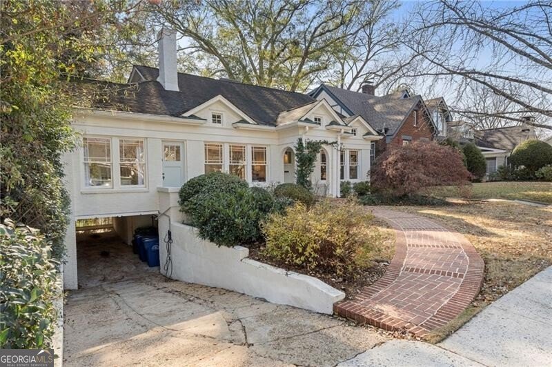 681 Yorkshire Road Atlanta - 2