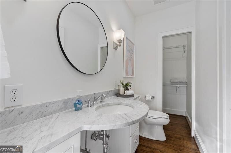 681 Yorkshire Road Atlanta - 32