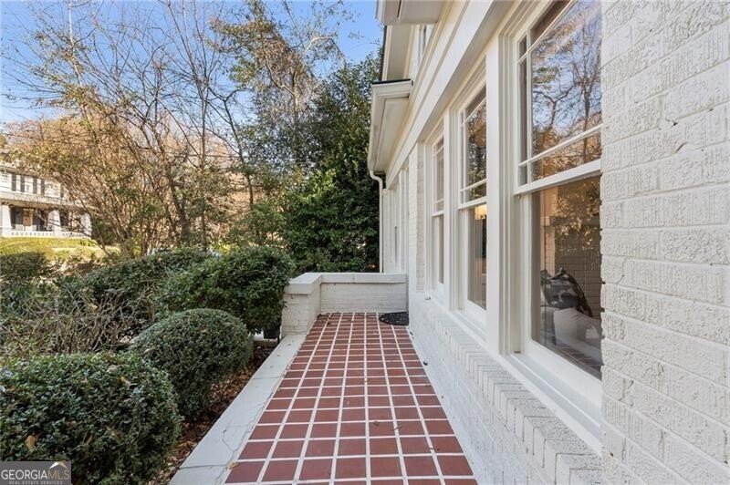 681 Yorkshire Road Atlanta - 4