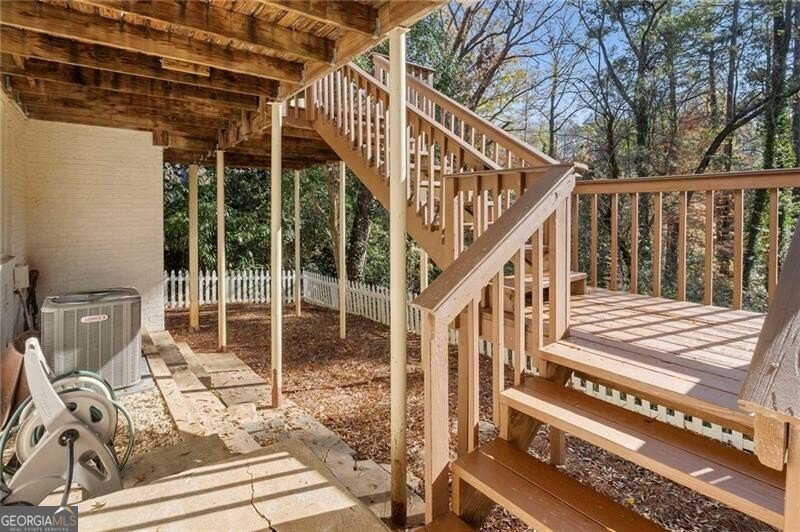 681 Yorkshire Road Atlanta - 58