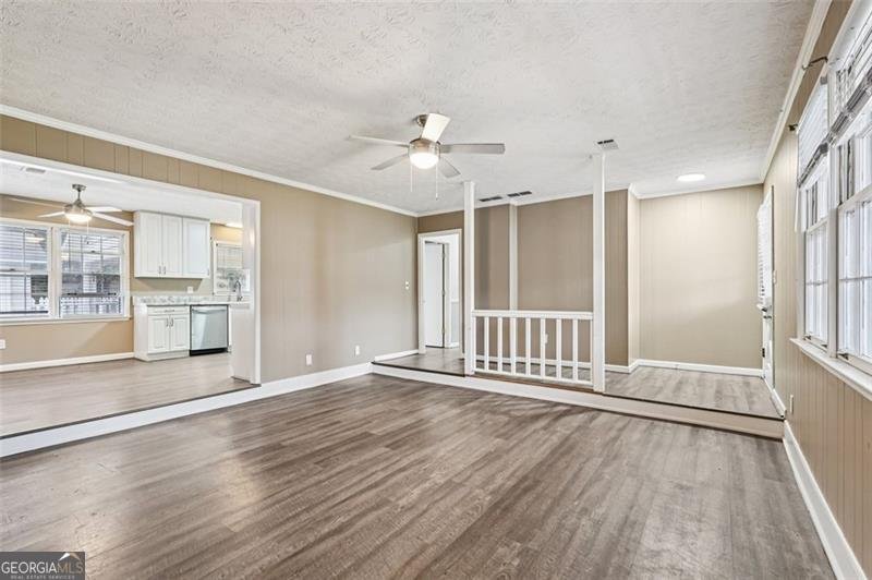 5151 Lilburn Stone Mountain Lilburn - 11