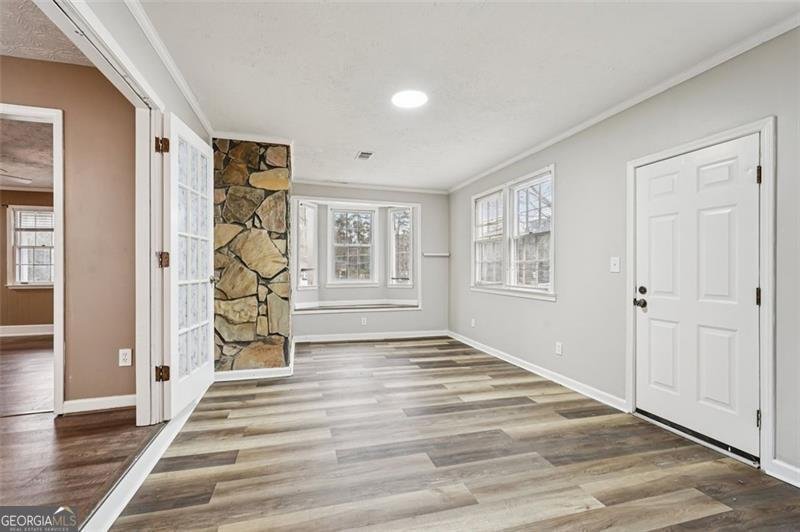 5151 Lilburn Stone Mountain Lilburn - 24