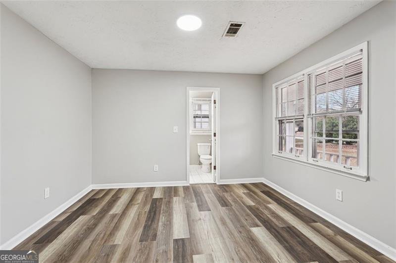 5151 Lilburn Stone Mountain Lilburn - 26