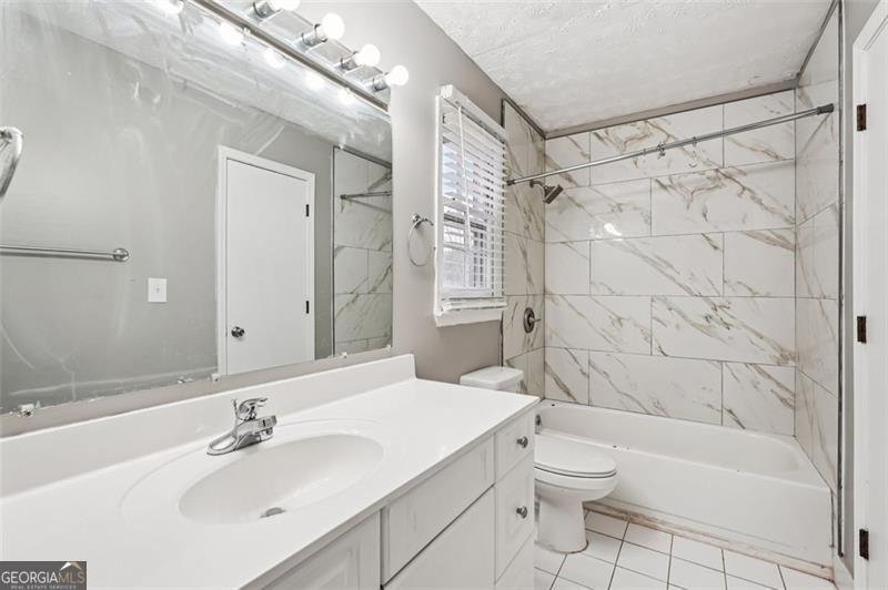 5151 Lilburn Stone Mountain Lilburn - 29