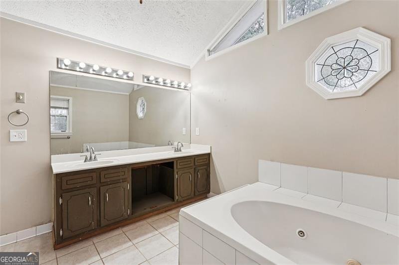 5151 Lilburn Stone Mountain Lilburn - 42